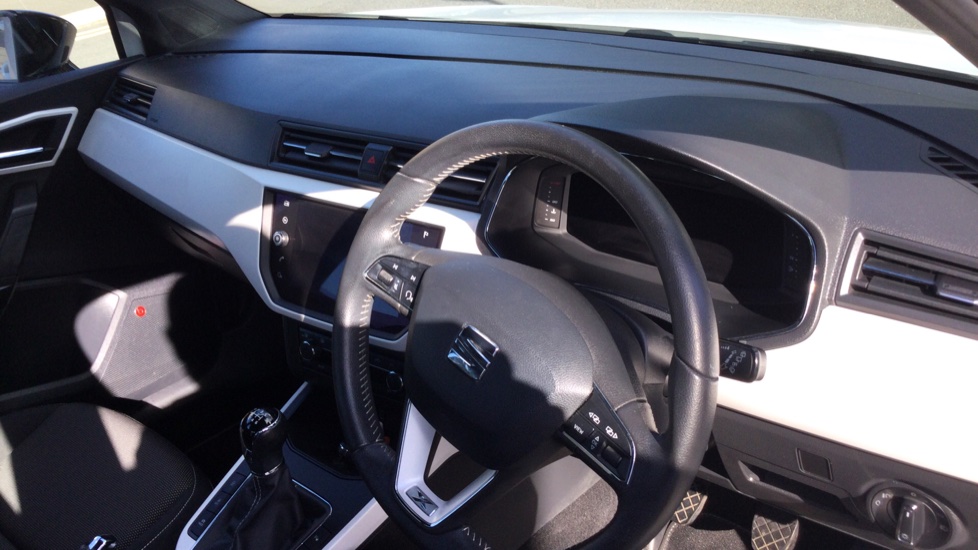 SEAT Arona 1.6 TDI 115 Xcellence Lux [EZ] 5dr Diesel Hatchback - Image 11