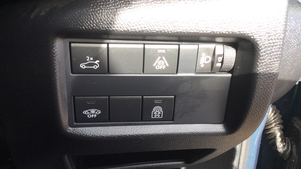 Citroen C5 Aircross 1.2 PureTech 130 Flair Plus 5dr Petrol Hatchback - Image 39