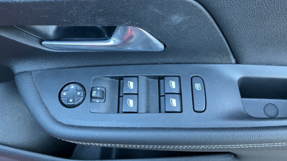 Vauxhall Mokka 1.2 Turbo 136 GS 5dr Petrol Hatchback - Image 38