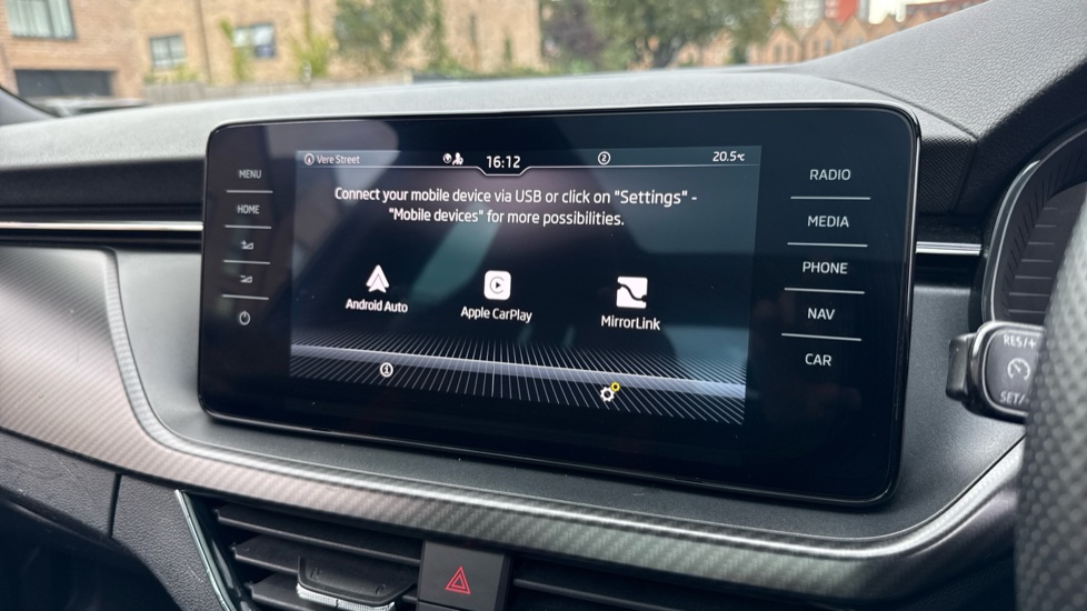 Skoda Kamiq 1.0 TSI 110 Monte Carlo 5dr DSG Petrol Hatchback - Image 29