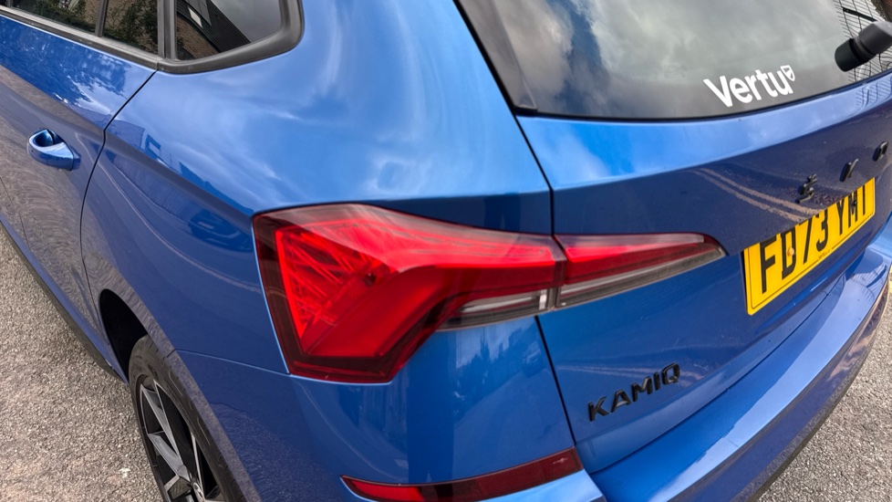 Skoda Kamiq 1.0 TSI 110 Monte Carlo 5dr DSG Petrol Hatchback - Image 38
