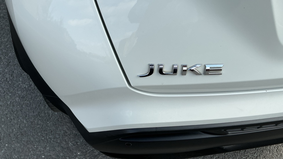 Nissan Juke 1.0 DiG-T 114 Tekna+ 5dr Petrol Hatchback - Image 33