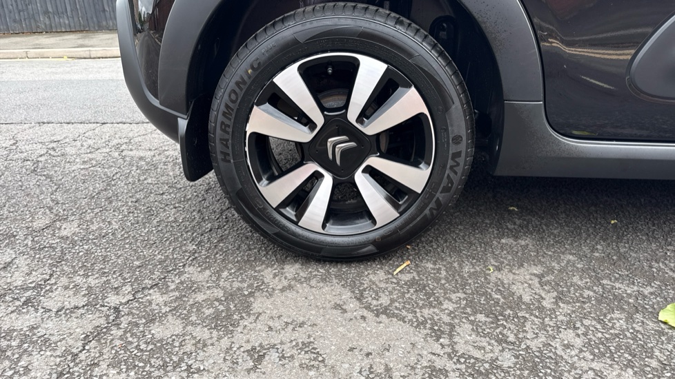 Citroen C3 1.2 PureTech C-Series Edition 5dr Petrol Hatchback - Image 26