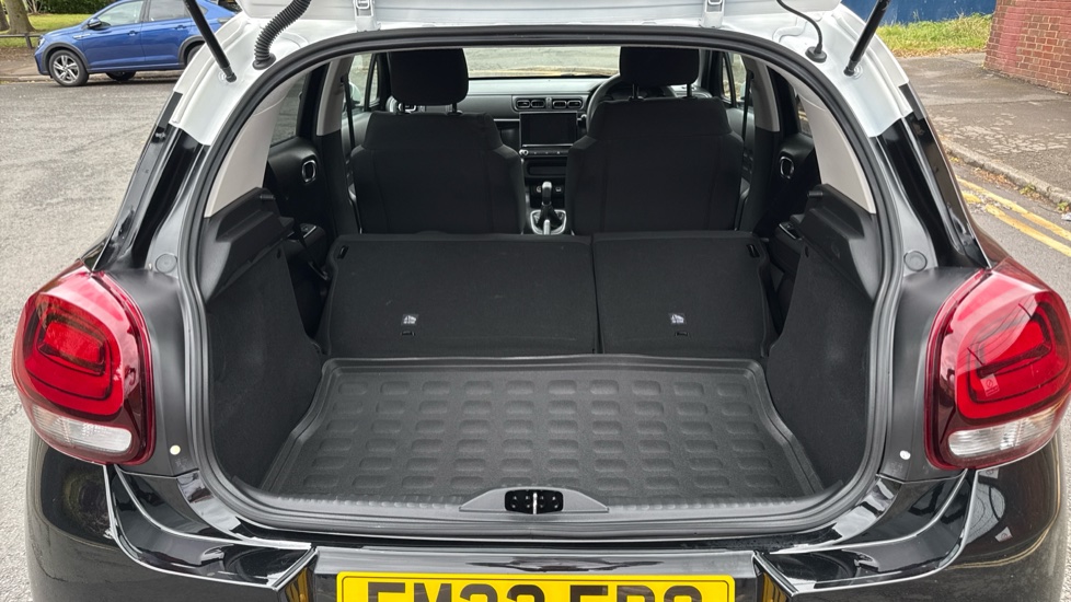 Citroen C3 1.2 PureTech C-Series Edition 5dr Petrol Hatchback - Image 32