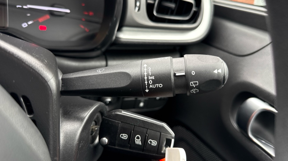 Citroen C3 1.2 PureTech C-Series Edition 5dr Petrol Hatchback - Image 38