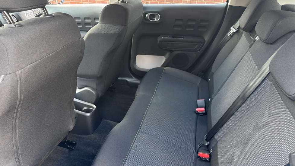Citroen C3 1.2 PureTech Plus 5dr Petrol Hatchback - Image 16
