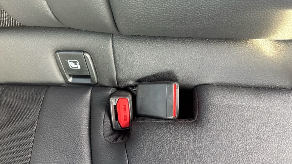 BMW 1 Series 128ti 5dr Step Auto [Live Cockpit Professional] Petrol Hatchback - Image 17