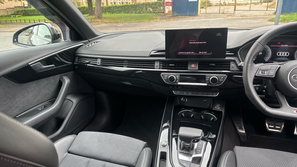 Audi A4 35 TFSI Black Edition 5dr S Tronic Petrol Estate - Image 14