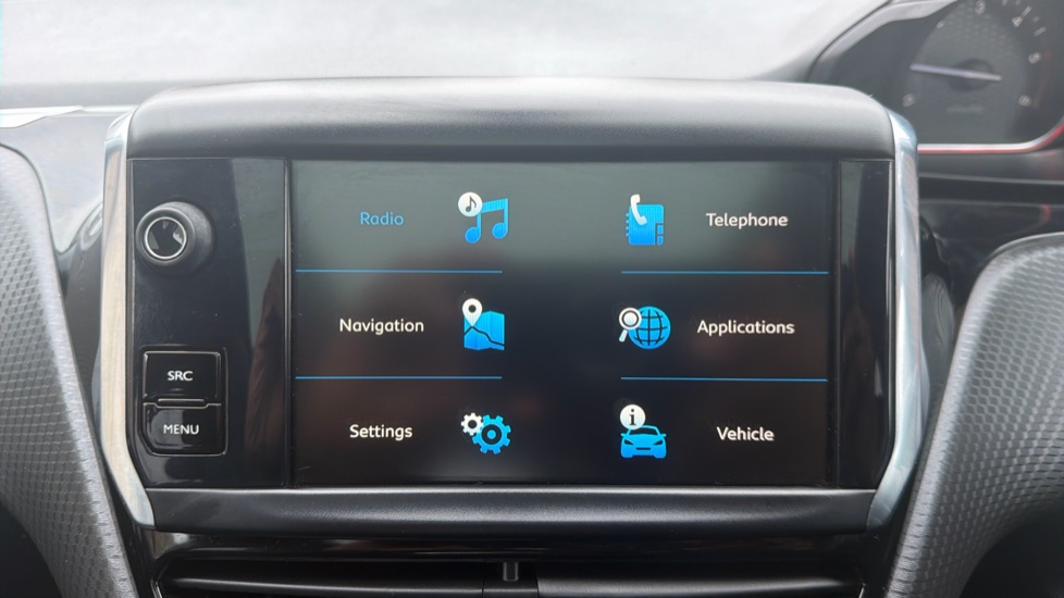 Peugeot 2008 1.5 BlueHDi 100 GT Line 5dr [5 Speed] Diesel Estate - Image 12