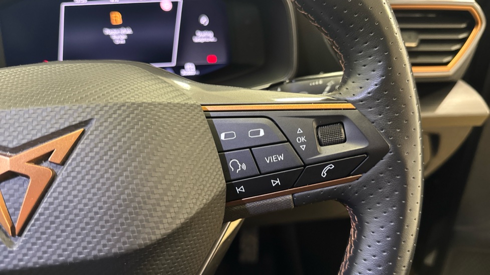 CUPRA Leon 1.5 TSI V1 5dr Petrol Estate - Image 22