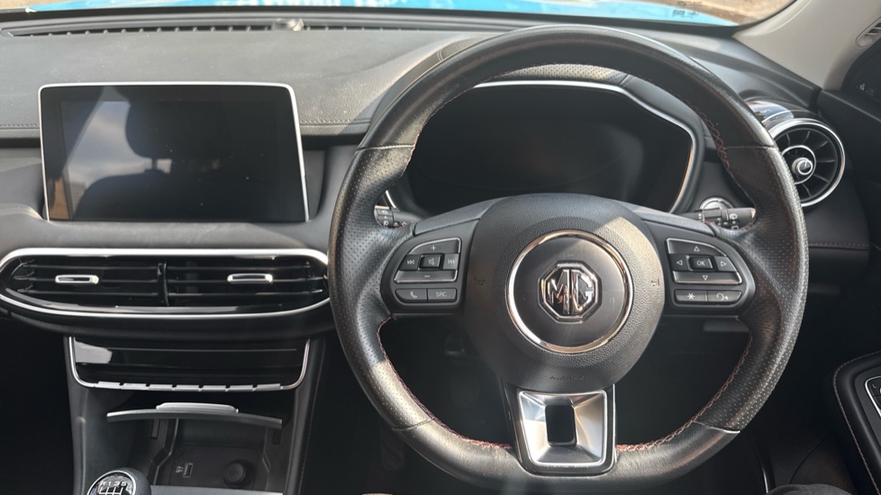 MG HS 1.5 T-GDI Excite 5dr Petrol Hatchback - Image 10