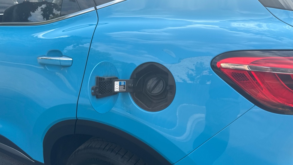 MG HS 1.5 T-GDI Excite 5dr Petrol Hatchback - Image 17