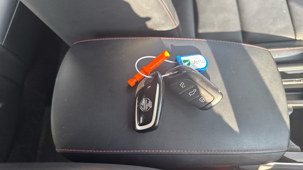 MG HS 1.5 T-GDI Excite 5dr Petrol Hatchback - Image 20