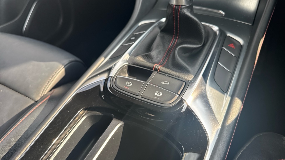 MG HS 1.5 T-GDI Excite 5dr Petrol Hatchback - Image 40