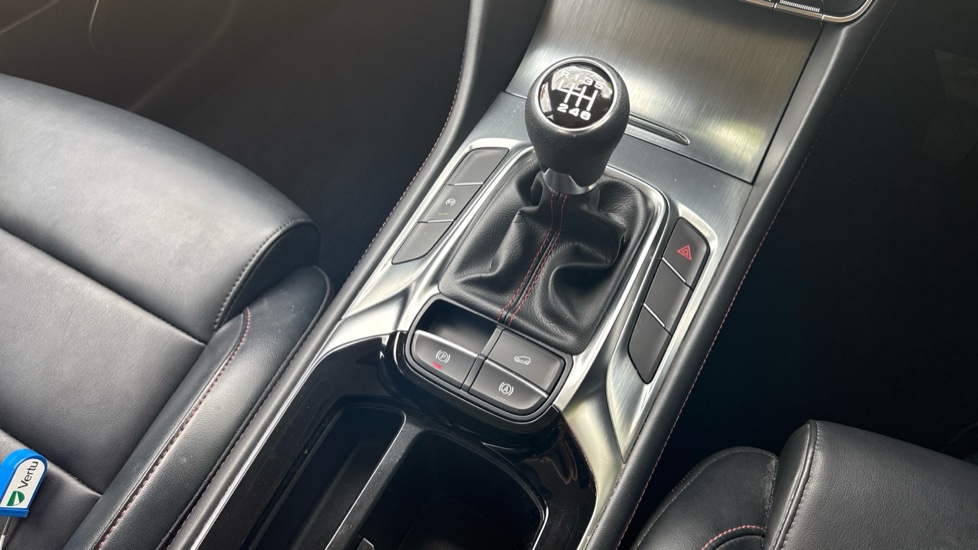 MG HS 1.5 T-GDI Excite 5dr Petrol Hatchback - Image 42