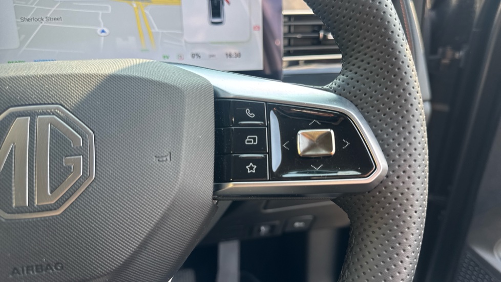 MG HS 1.5 T-GDI Hybrid+ Trophy 5dr Auto Hybrid Hatchback - Image 22