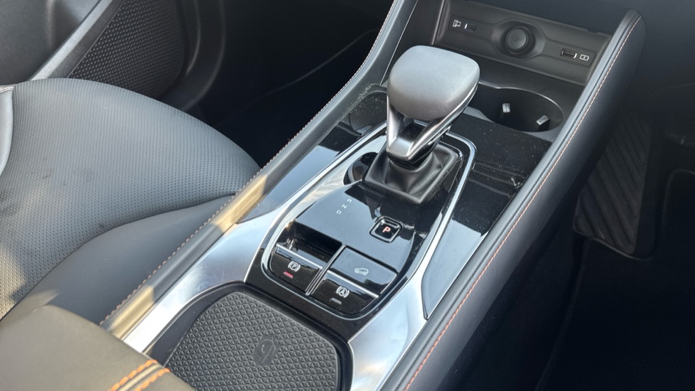 MG HS 1.5 T-GDI Hybrid+ Trophy 5dr Auto Hybrid Hatchback - Image 27