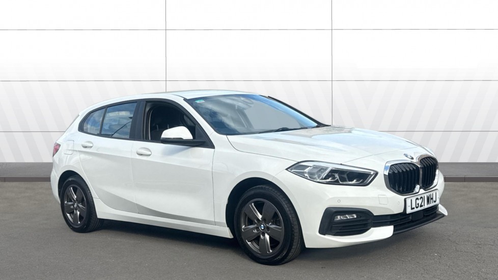 BMW 1 Series 116d SE 5dr Step Auto Diesel Hatchback - Image 1