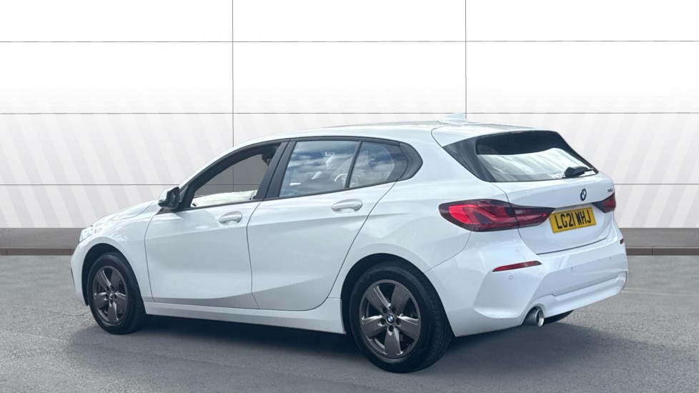 BMW 1 Series 116d SE 5dr Step Auto Diesel Hatchback - Image 2