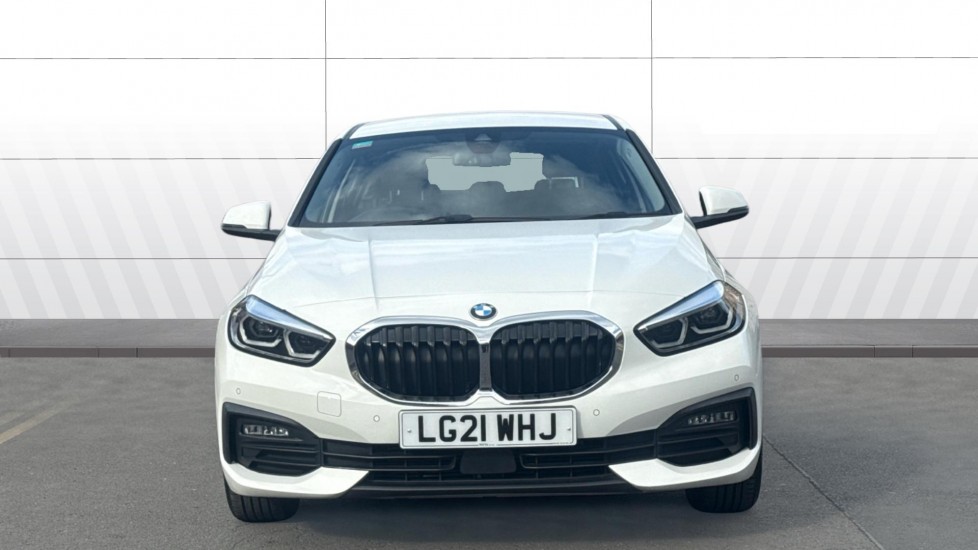 BMW 1 Series 116d SE 5dr Step Auto Diesel Hatchback - Image 3