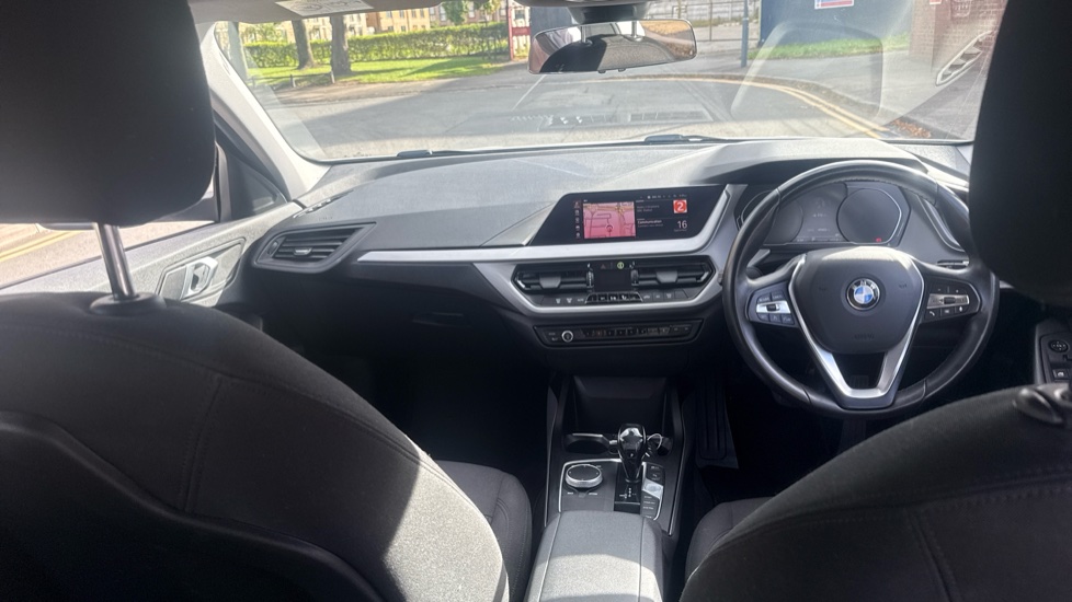 BMW 1 Series 116d SE 5dr Step Auto Diesel Hatchback - Image 10