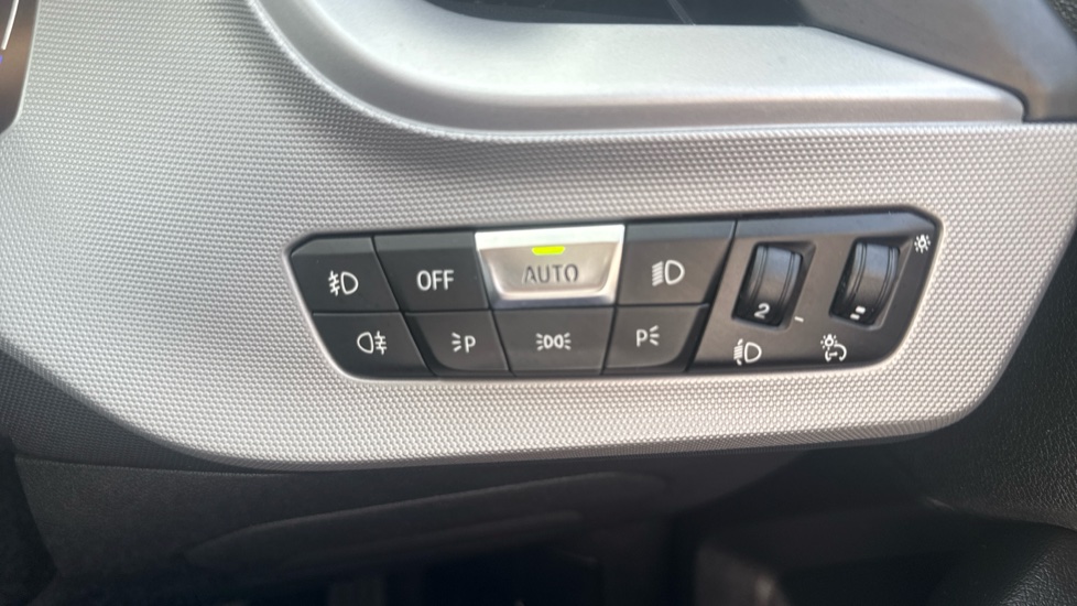 BMW 1 Series 116d SE 5dr Step Auto Diesel Hatchback - Image 44
