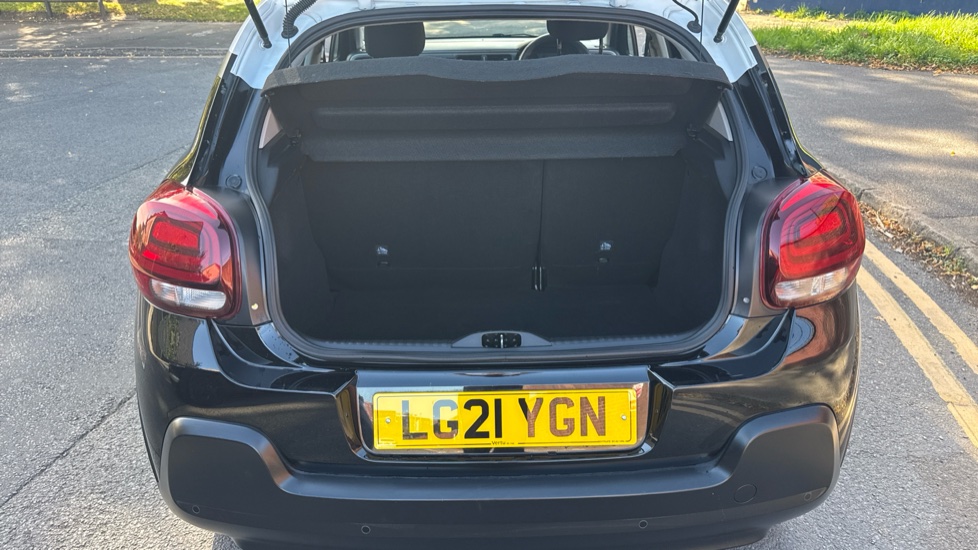 Citroen C3 1.2 PureTech Shine 5dr Petrol Hatchback - Image 4