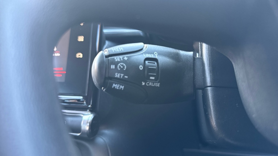 Citroen C3 1.2 PureTech Shine 5dr Petrol Hatchback - Image 25