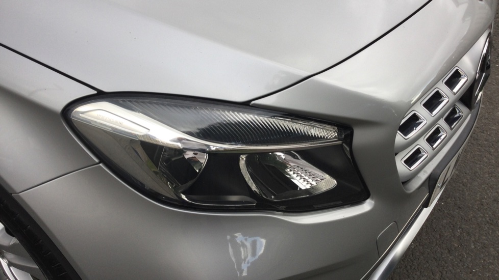 Mercedes-Benz GLA 200d Sport 5dr Diesel Hatchback - Image 22