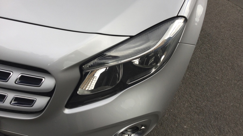 Mercedes-Benz GLA 200d Sport 5dr Diesel Hatchback - Image 25
