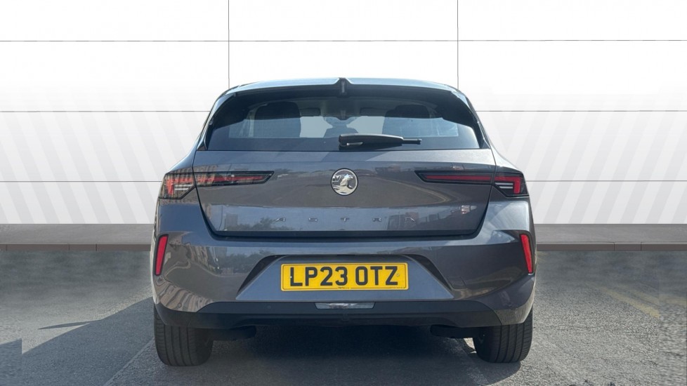 Vauxhall Astra 1.2 Turbo Design 5dr Petrol Hatchback - Image 6