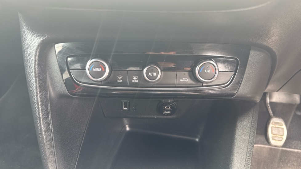 Vauxhall Corsa 1.2 Turbo SRi Premium 5dr Petrol Hatchback - Image 29