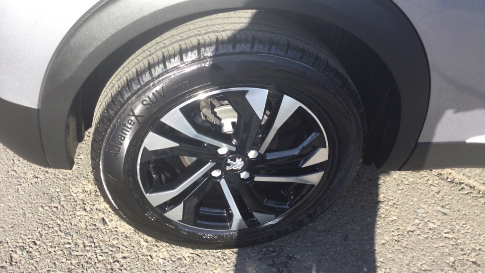 Peugeot 2008 1.2 PureTech 130 Allure 5dr EAT8 Petrol Estate - Image 36