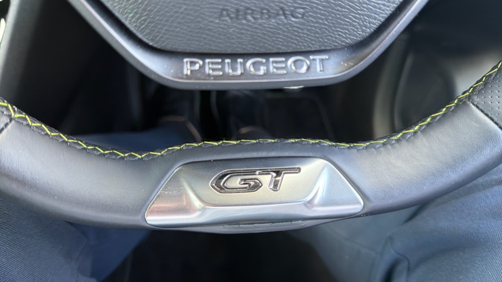 Peugeot 208 1.2 PureTech 100 GT 5dr EAT8 Petrol Hatchback - Image 36