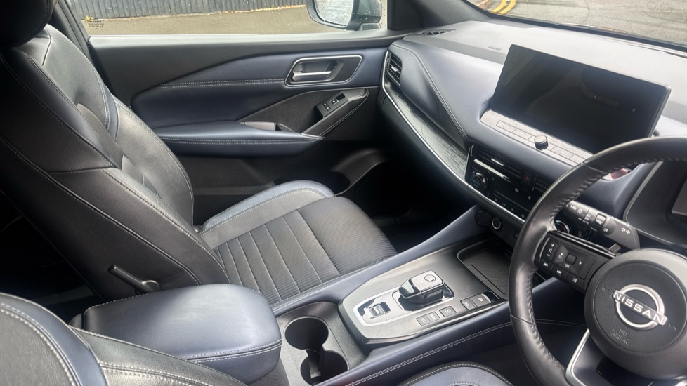 Nissan Qashqai 1.5 E-Power Tekna 5dr Auto Hybrid Hatchback - Image 14