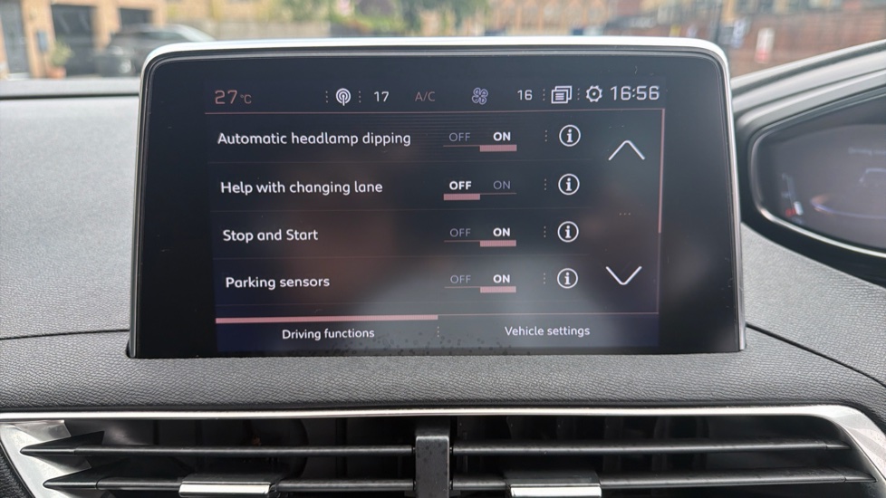 Peugeot 5008 1.5 BlueHDi GT Line 5dr EAT8 Diesel Estate - Image 25