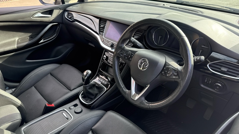 Vauxhall Astra 1.2 Turbo 145 Elite Nav Premium 5dr Petrol Hatchback - Image 11