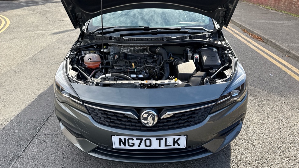 Vauxhall Astra 1.2 Turbo 145 Elite Nav Premium 5dr Petrol Hatchback - Image 27