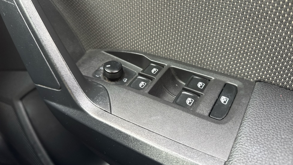 SEAT Arona 1.0 TSI 115 Xcellence [EZ] 5dr Petrol Hatchback - Image 24