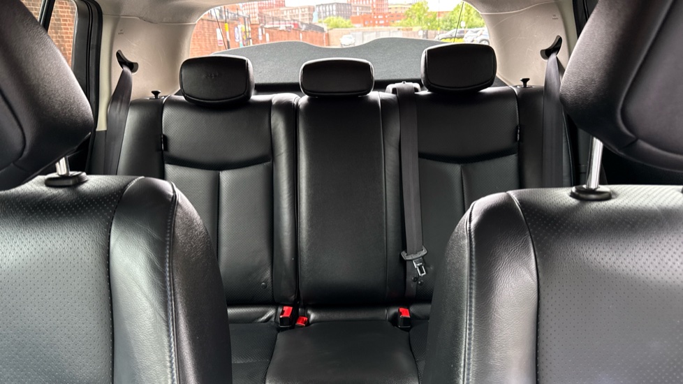 Nissan LEAF 80kW Tekna 30kWh 5dr Auto Electric Hatchback - Image 15