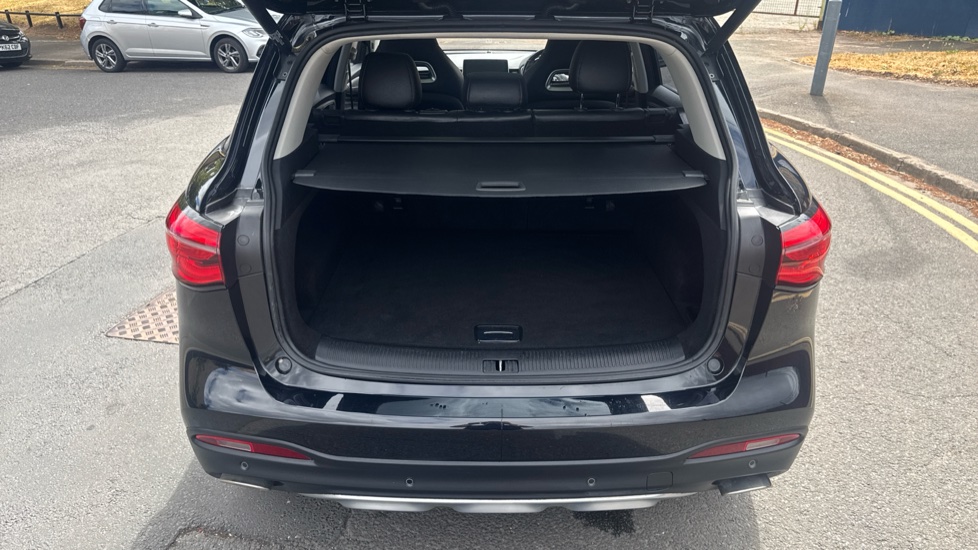 MG HS 1.5 T-GDI Exclusive 5dr DCT Petrol Hatchback - Image 4