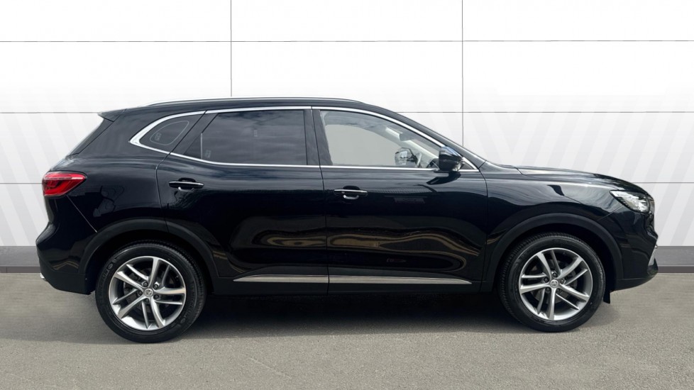 MG HS 1.5 T-GDI Exclusive 5dr DCT Petrol Hatchback - Image 5