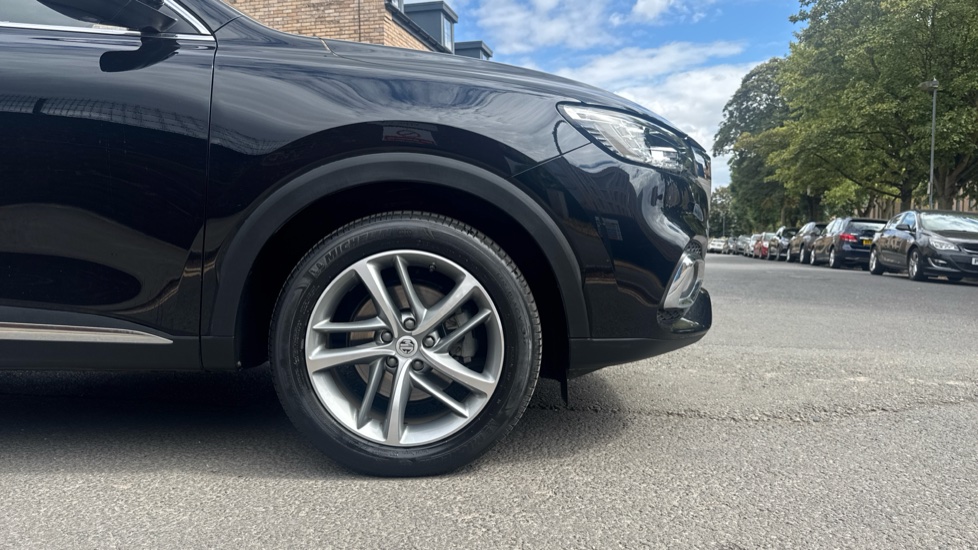 MG HS 1.5 T-GDI Exclusive 5dr DCT Petrol Hatchback - Image 7