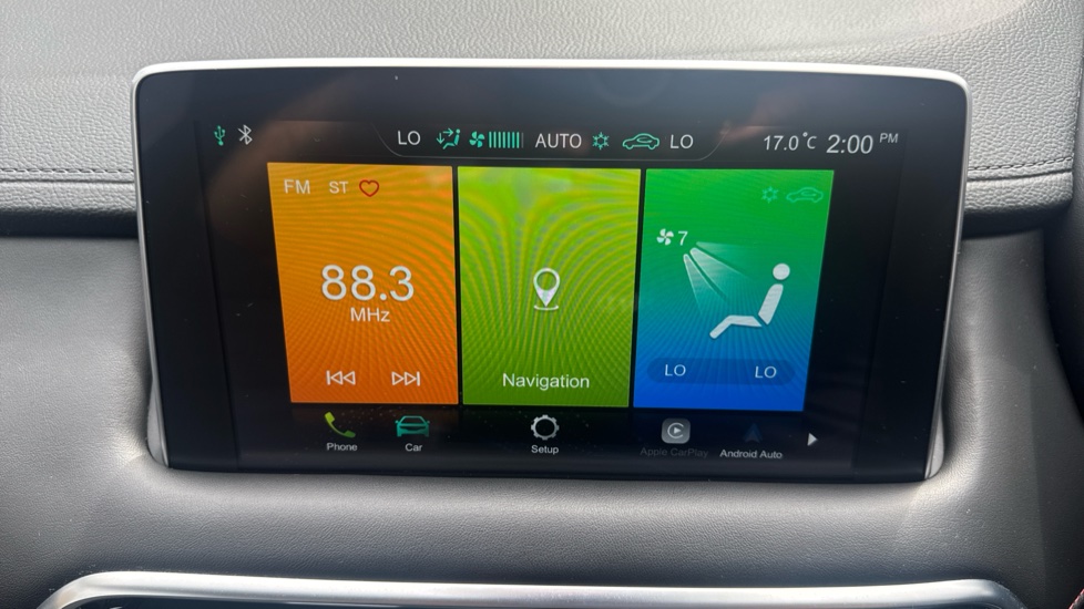 MG HS 1.5 T-GDI Exclusive 5dr DCT Petrol Hatchback - Image 12