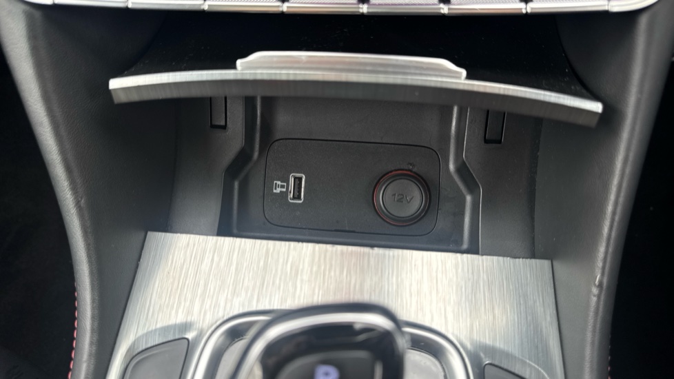MG HS 1.5 T-GDI Exclusive 5dr DCT Petrol Hatchback - Image 28