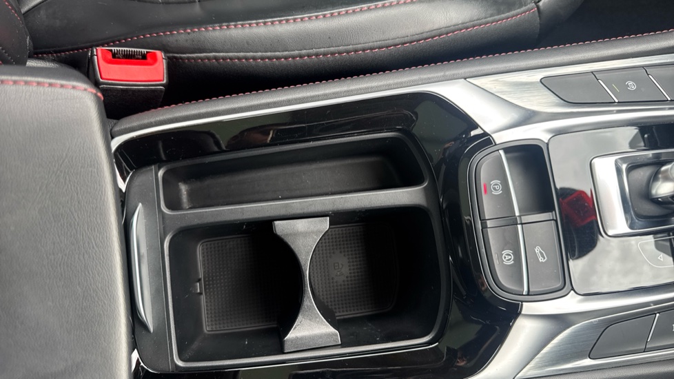 MG HS 1.5 T-GDI Exclusive 5dr DCT Petrol Hatchback - Image 29