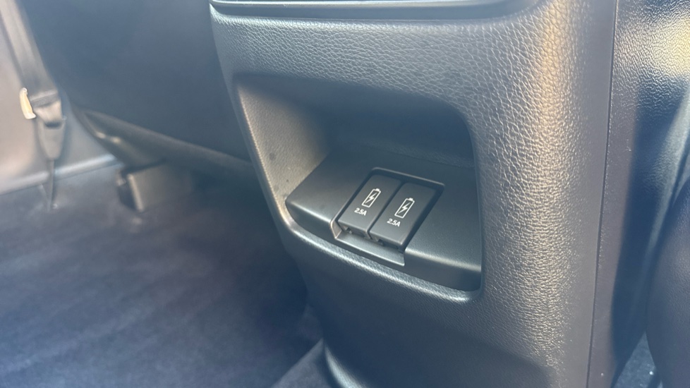 Honda CR-V 2.0 i-MMD Hybrid EX 5dr eCVT Hybrid Estate - Image 31