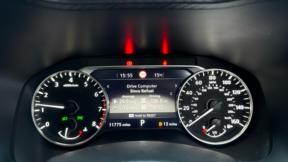 Nissan Juke 1.0 DiG-T Acenta Premium 5dr DCT Petrol Hatchback - Image 18
