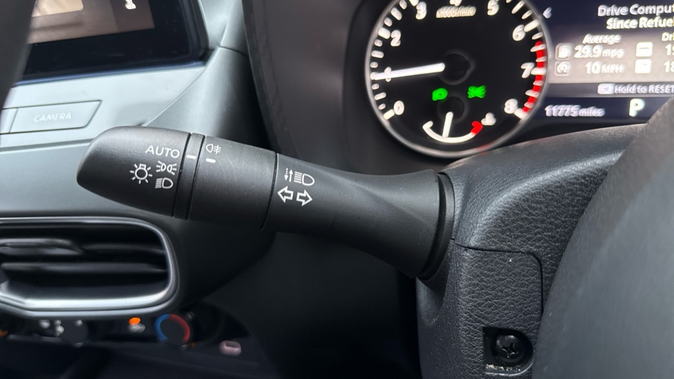 Nissan Juke 1.0 DiG-T Acenta Premium 5dr DCT Petrol Hatchback - Image 30
