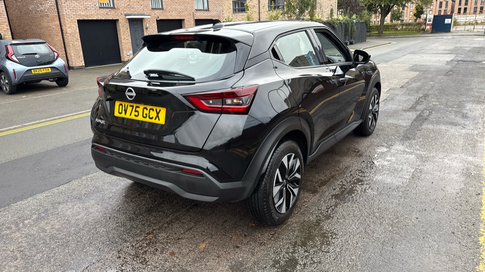 Nissan Juke 1.0 DiG-T Acenta Premium 5dr DCT Petrol Hatchback - Image 41